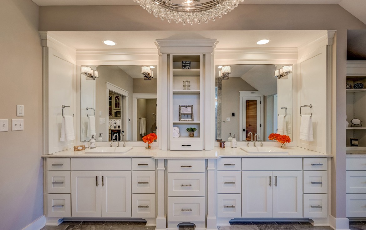 austin luxury home spa bathroom double vanity – Infinity Custom Homes